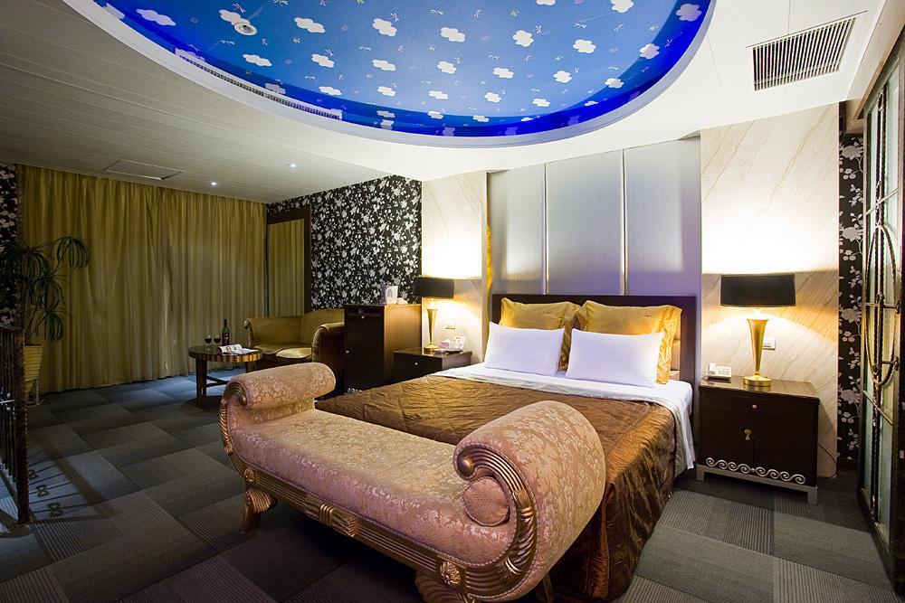 Crystal Business Motel Hsinchu stad Rum bild