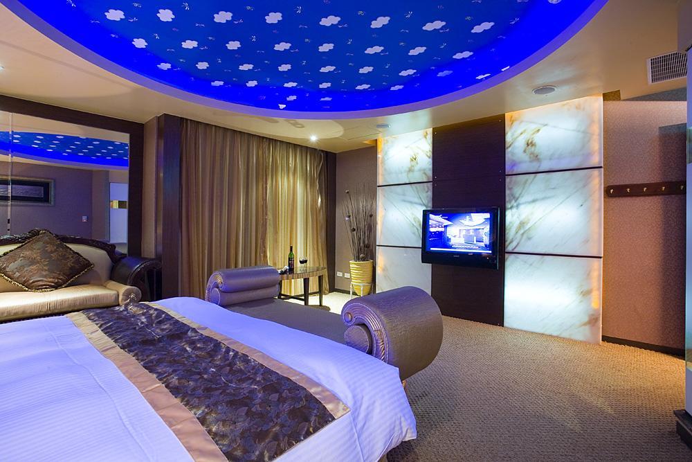 Crystal Business Motel Hsinchu stad Exteriör bild