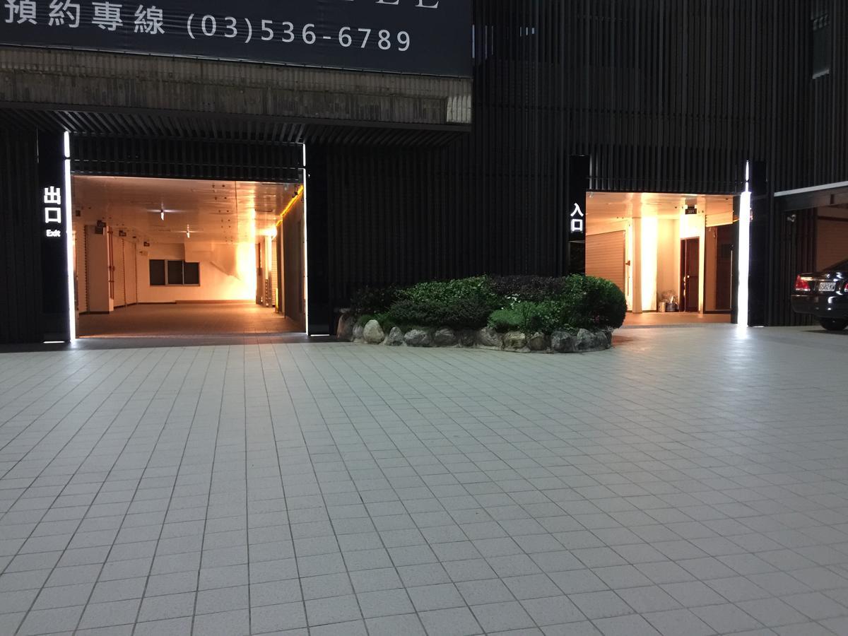 Crystal Business Motel Hsinchu stad Exteriör bild